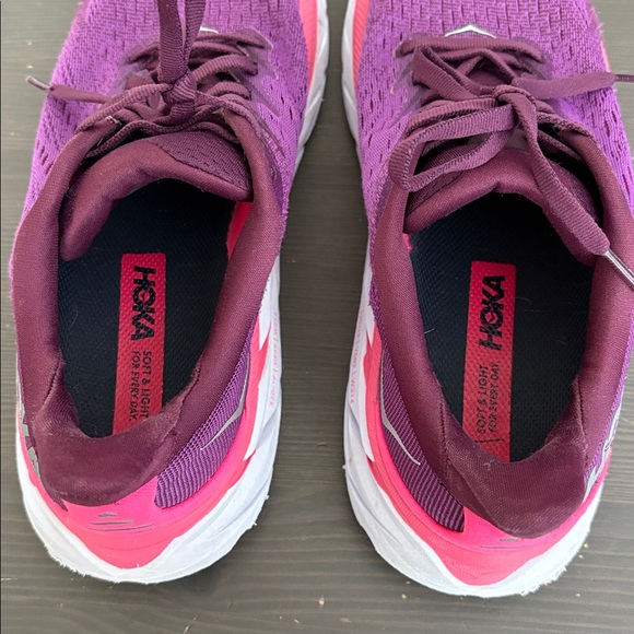 HOKA One One Clifton 8 Running Shoes deep purple and bright pink Women’s Sz 8.5 - Picture 9 of 13